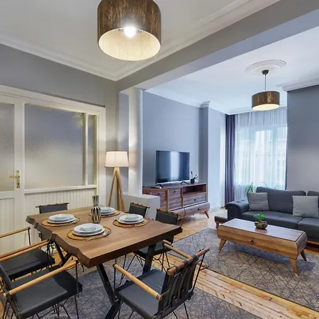 Marvelous 4 Bedroom / Perfect Location * İstanbul